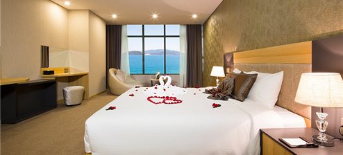 Deluxe hướng biển (Deluxe Ocean view) Deluxe hướng biển (Deluxe Ocean view)